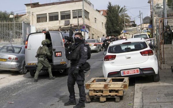 Israeli policeman Jerusalem shooting